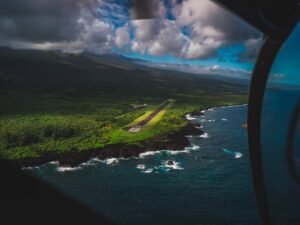 Billionaire’s Private Airline Prepares New Moloka‘i Route