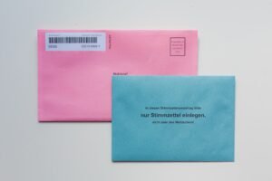 ‘Blue envelopes’ seek to reduce WA traffic stop risks for neurodivergent drivers