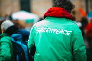 Greenpeace Seeks New Trial in South Dakota-Adjacent Case, Alleging Jury Bias in Dakota Access Pipeline Lawsuit