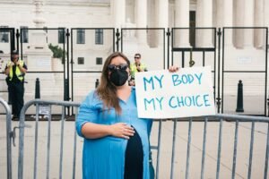 Hours after Kansas governor rejects pregnancy center protections, Legislature overrides her veto