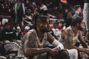 Lakers Guard Austin Reaves Out 4-6 Weeks With Oblique Injury