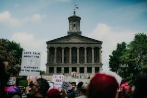 Tennessee House Speaker Files Amendment Requiring Legal Status Documentation in Private School Voucher Bill
