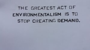 The effects of the Iran war on environmental and human health, according to an expert