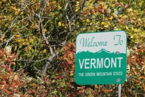 Vermont Commentator Urges State to Abandon Political Party Structure